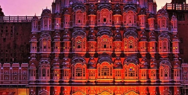 Interesting Facts About Hawa Mahal Jaipur Rajasthan.