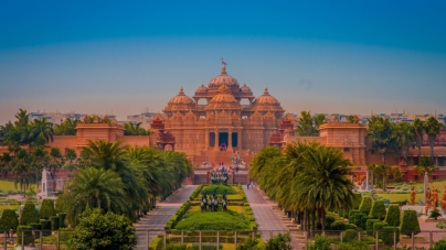 Akshardham : World’s Largest Comprehensive Hindu Temple.